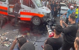 İsrail ambulans konvoyunu vurdu: Çok sayıda can...