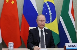 Putin: Yaklaşık 30 ülke BRICS'e katılmak...