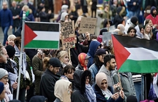 Almanya'da Filistin'e destek mitingi düzenlendi