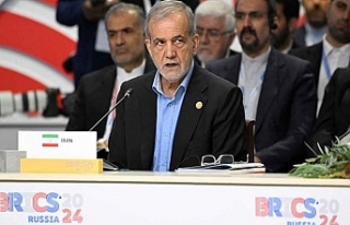 İran Cumhurbaşkanı Pezeşkiyan: ABD, doları bir...