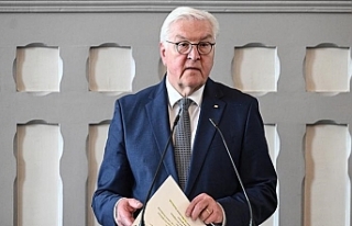 Almanya Cumhurbaşkanı Steinmeier, meclisin feshiyle...