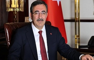 Cevdet Yılmaz: Yaşanan hadiselerden dolayı ekonomide...
