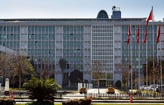 Fitch, belediyeler için uyardı: Bütçe dengesi...