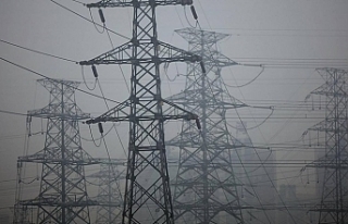 Bakan Bayraktar: Türkiye'nin elektrik iletim...