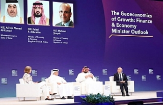 Bakan Şimşek, Doha'da Türkiye'deki yatırım...