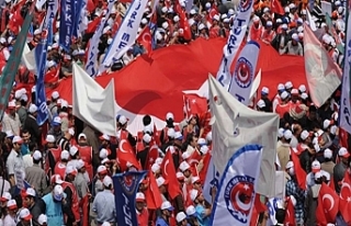 Kamuda çalışan 600 bin işçi için heyetler bir...