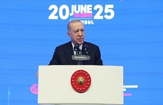 Cumhurbaşkanı Erdoğan'dan İİT zirvesinde...