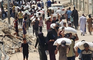 Gazze'de haftalık 500 bin çuval una ihtiyaç...