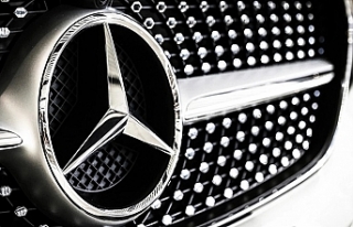 Çin frene bastı! Mercedes-Benz'in satışları...