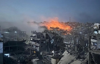 Katil İsrail ateşkese rağmen Gazze'nin güney...