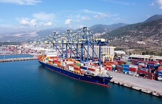 Türkiye komşularına 11 ayda 25,3 milyar dolarlık...