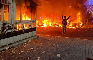 İran’da protestolar sürüyor: Can kaybı artıyor,...