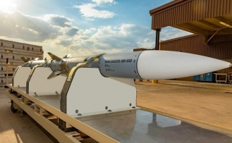 ABD, Suudi Arabistan'a 3,5 milyar dolarlık füze satışı için ilk onayı verdi