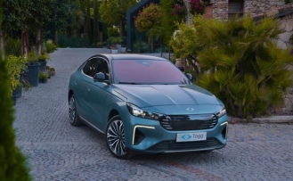 Elektrikli ve hibrit otomobillerin pazar payı yüzde 44,7'ye yükseldi