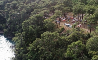 Gökova'da çadırda tatil keyfi