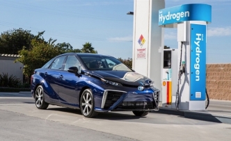 Toyota’da yeni hedef hidrojen motoru