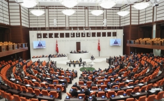 Yeni yılda gözler Meclis'te olacak! EYT ve sözleşmelilere kadro TBMM'ye geliyor