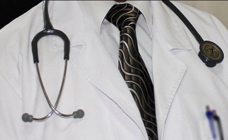 Aile Hekimliği Yönetmeliği’nde değişiklik: 6 ay 1 yıl oldu