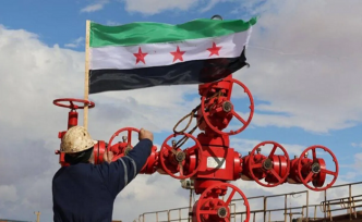 Suriye'den 14 yıl sonra bir ilk! Petrol ihracatı yeniden başladı