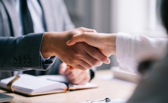 Bilgi ve iletişim sektöründe çalışan sayısı yıllık bazda 65 aydır artıyor