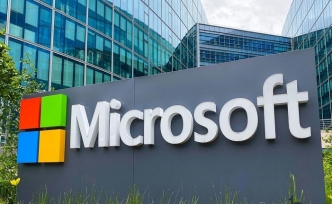Microsoft'tan yapay zekaya 17,5 milyar dolarlık yatırım
