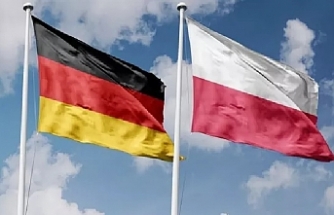 Polonya, Almanya'yı "iç işlerine karışmaya çalışmakla" suçladı