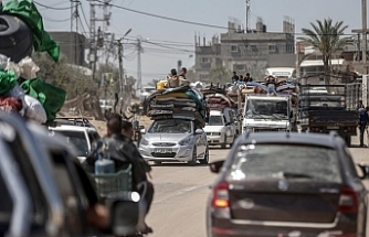 İsrail saldırıları nedeniyle Refah'tan göç etmek zorunda kalanların sayısı 810 bini aştı