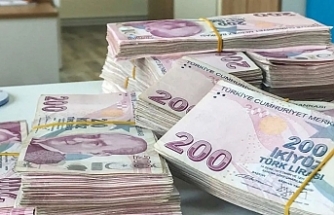 Bütçe şubatta 310 milyar lira açık verdi