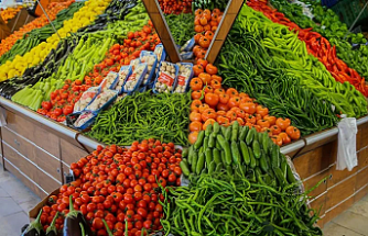 Marketteki 39 üründen 28'inin fiyatı arttı, üreticide en fazla fiyat artışı kayısıda oldu