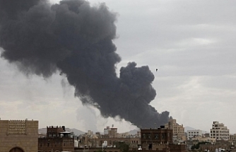 Yemen'deki Husiler, katil İsrail'in Sana Havalimanı'na saldırdığını duyurdu