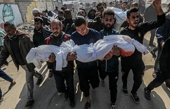 Soykırımcı İsrail'in Gazze'ye saldırılarında can kaybı 65 bin 344'e çıktı