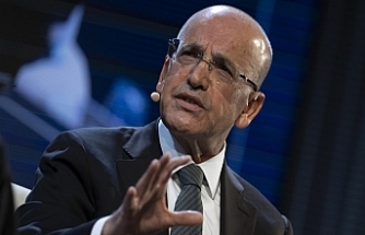 Bakan Şimşek: Beklentilerde iyileşmenin süreceğini öngörüyoruz