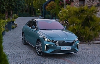 Elektrikli ve hibrit otomobillerin pazar payı yüzde 44,7'ye yükseldi