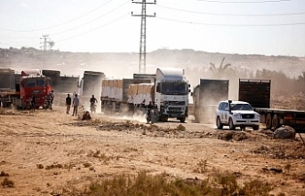 Gazze'deki hükümet: Gazze Şeridi'ne 15 Ekim'de sadece 480 yardım tırı girdi
