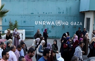 İsrail'in engellemesi nedeniyle UNRWA depolarında Gazze'ye aylarca yetecek gıda bekliyor