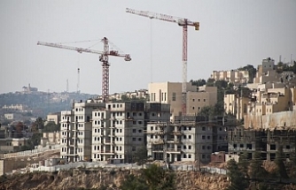 Soykırımcı İsrail Doğu Kudüs’ün güneyinde bin 300 yeni yasa dışı yerleşim birimini onayladı