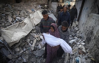 UNICEF: Gazze'de İsrail'in saldırıları nedeniyle 64 binden fazla çocuk öldü veya yaralandı