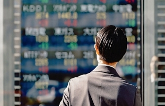 Japonya ekonomisi uzun süre sonra ilk kez daraldı