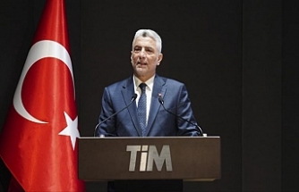 Bakan Bolat: 2030'da 500 milyar dolar ihracata ulaşmak elimizde