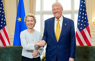 Davos’un ardından Grönland freni: Trump geri adım attı, AB misilleme vergilerini erteledi