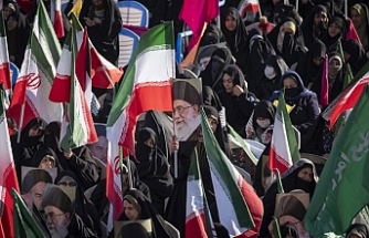 İran'daki protestolar sekizinci gününde de devam etti, can kaybı artıyor