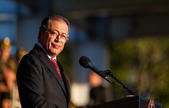 Kolombiya Devlet Başkanı Petro: Kolombiya’yı savunmak için elime silah almaya hazırım"