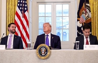 Trump’tan Grönland mesajı: Rusya ve Çin’e izin vermeyeceğiz