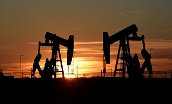 Brent petrol haftaya 77,09 dolardan başladı