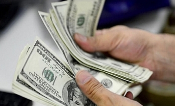 IMF: Dolar uluslararası para sisteminde merkezi rol oynamaya devam ediyor