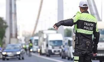 Trafikte yeni dönem: Cezaları ağırlaştıran teklif Meclis'ten geçti