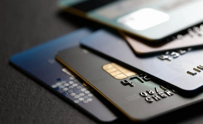 Kredi kartı nakit avans faizi ve KMH faiz oranı arttı