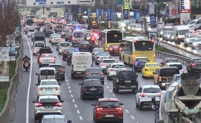 İstanbul'da trafik yoğunluğunu düşürecek adım! Ücretli tarife geliyor