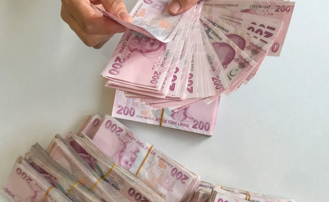 Mevduat ve yatırım fonlarında stopaj yükseltildi