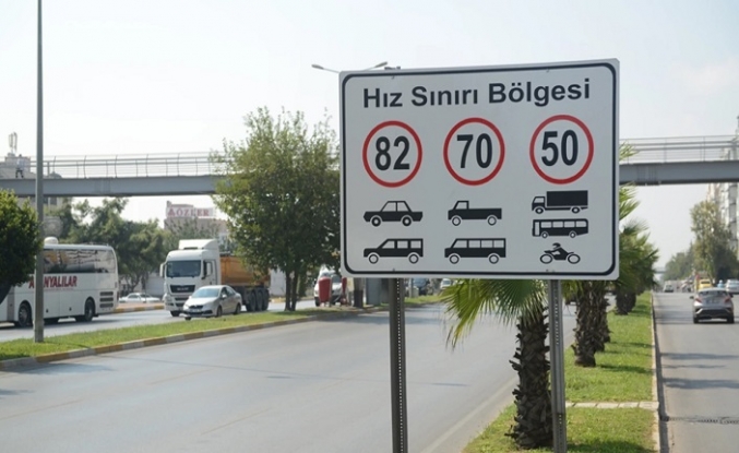 "Karayollarındaki Hız Sınırlama Uygulamalarında Yeknesaklık" genelgesi Resmi Gazete'de
